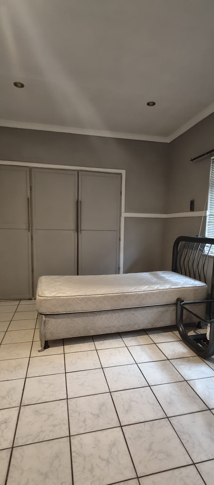 To Let 4 Bedroom Property for Rent in Sasolburg Ext 11 Free State